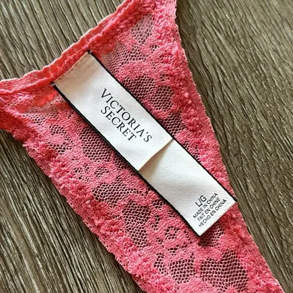 Victoria's Secret Pink Lace Chemise - Picture 3 of 4